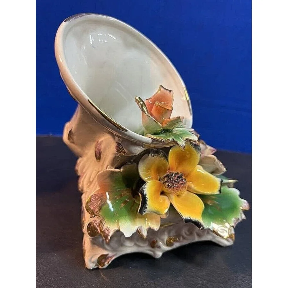 Vintage Italy Capodimonte Floral Phonograph w/Gold accents Large 8